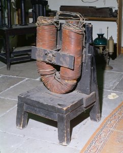 Jätteelektromagnet som tillhör Michael Faraday (1791-1867), ca 1850 av English School