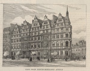 Ny byggnad av Constitutional Club på Northumberland Avenue: Utsikt från Northumberland Avenue av English School