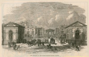 Ny ingång till järnvägsstationen Euston Square av English School