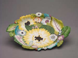 Stativ, Chelsea Porslinsfabrik, ca 1755 av English School