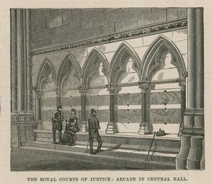 Kungliga Domstolarna: Arcade i Central Hall av English School