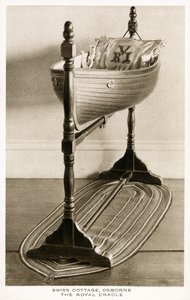 The Royal Cradle, Swiss Cottage, Osborne House, Isle of Wight, ca 1893 (trä)