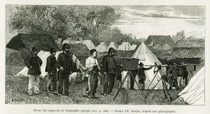 Genomgång av optisk telegrafiapparat. Gravyr av E.Ronjat, för att illustrera historien Trente mois au Tonkin, 1884, av doktor Paul Hocquard, i le tour du monde 1890, under ledning av Edouard Charton (1807-1890), Hachette, Paris. av Etienne Antoine Eugene Ronjat