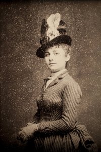 Camille Claudel (1864-1943). Fotografiskt porträtt omkring 1886, av Etienne Carjat (1828-1906). Uttag. Museum of Fine Arts i Poitiers (Frankrike).