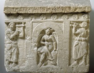 Etruskisk konst: "" Lasan, Dödens ande vid helvetets ingång"" Låg relief av en urna från Chiusi. 3:e eller 2:a århundradet f.Kr. Palermo, Arkeologiska museet