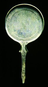 Spegel med inskuren dekor (brons) av Etruscan Etruscan