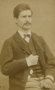 Porträtt av Rossel Louis, (känd som Randal), (1844-1871), (officer, medlem av kommunen, skjuten)