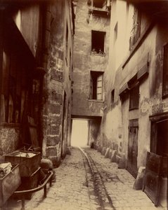 Vieille Cour, 22 rue Quincampoix av Eugène Atget