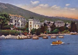 Opatija, nu Opatija i Kroatien: Villor sett från hamnen, Sanatorium Dr Horvat, och andra (foto) av European Photographer