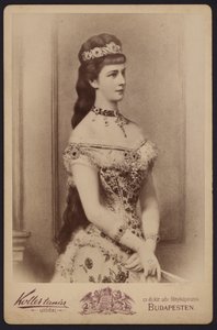 Porträtt, kejsarinnan Elizabeth av Österrike, känd som Sisi (s/v-foto) av European Photographer