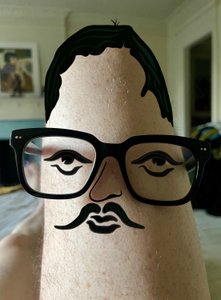 Thigh Guy, ca 2020-24 (digital konst) av Evan Sklar