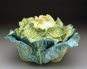 "Cabbage" terrin och lock, ca 1755 (tennglaserat lergods) av Factory Sceaux