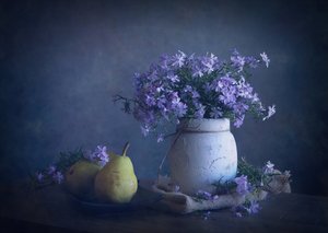 Rustikt blomsterstilleben