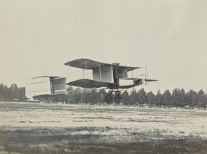 [Tidig flygplansprototyp]