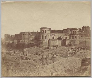 Mucha Bawn, eller det gamla citadellet i Lucknow av Felice A. Beato