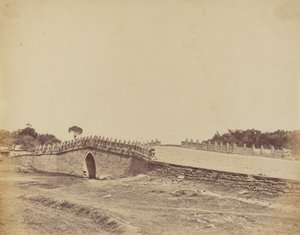 Bridge of Palichian nära Pekin, scenen för kampen med kejserliga kinesiska trupper, 21 september 1860 av Felice Beato