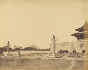 Ingången till Vinterpalatset, Pekin, oktober 1860 av Felice Beato