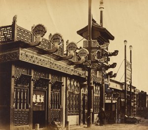 Butiker och gata, kinesiska staden Pekin, oktober 1860 av Felice Beato