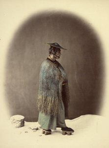 Regnjacka av halm av Felice Beato