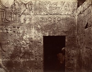 Reliefer i Amons tempel, Karnak av Félix Bonfils