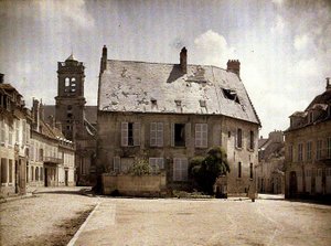 Hus med skadat tak, Soissons, Aisne, 1917 (autokrom) av Fernand Cuville