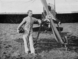 London-Paris Air Race: vinnaren, Mr WL Brock, den amerikanska racingpiloten, 1914, 1934