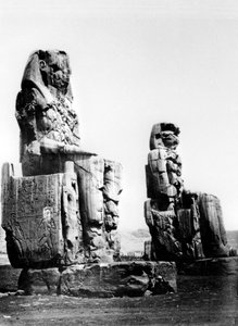 Memnonkolosserna, Thebe, Nubien, Egypten, 1878 av Félix Bonfils