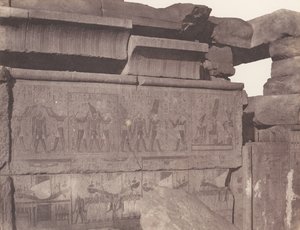 Karnak Thebe, Palace - Konstruktion av granit - snidad dekoration..., 1851-52, tryckt 1853-54. av Félix Teynard