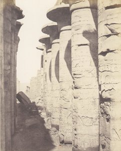 Karnak Thebe, Palace - Hypostyle Hall - Central Colonnade Sedd från ..., 1851-52, tryckt 1853-54. av Félix Teynard