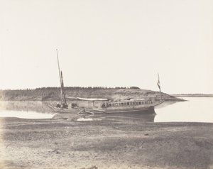 Louksor, Petit Bras du Nile - Voyageurs Barque, 1851-52, tryckt 1853-54. av Félix Teynard