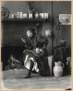 Frances Benjamin Johnston, självporträtt (som "New Woman") av Frances Benjamin Johnston
