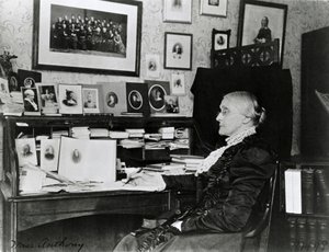 Susan Brownell Anthony 1899 (svartvitt foto) av Frances Benjamin Johnston