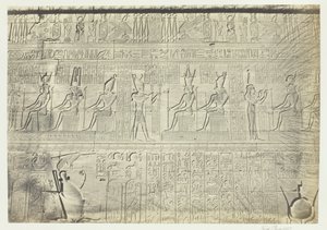 Skulpturer från ytterväggen, Dendera, 1857. av Francis Frith