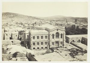 Den nya engelska kyrkan från Hippicus-tornet, Jerusalem, 1857. av Francis Frith