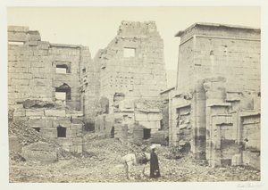 Tempelpalatset, Medinet Haboo, 1857. av Francis Frith
