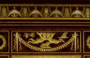 Möbler: detaljer om garderobens växthusjuveler av impress Josephine de Beauharnais (Marie-Joseph-Rose de Tascher de la Pagerie) (Marie Joseph Rose) (1763-1814) gjorda av trä, förgylld brons av Francois Jacob-Desmalter (Jacob Desmalter ) (1770-1841)