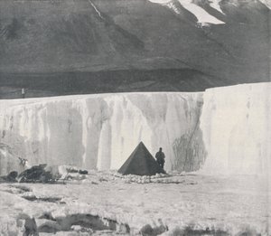 Alkovläger i en yta på Taylorglaciären, c1911, 1913