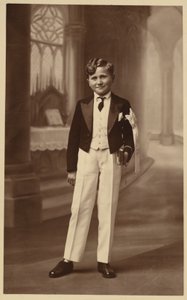 Pojke som deltar i första nattvarden av French Photographer