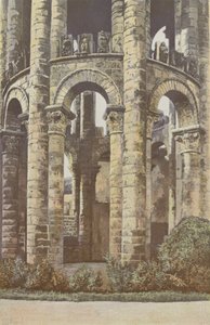 Charroux, Old Abbey, Tower, nedre delen av French Photographer