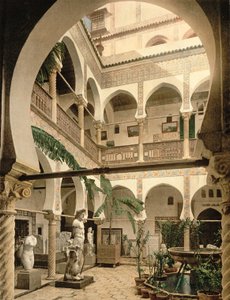 Entréhall, Antikvitetsmuseet, Alger, pub. c.1900 av French Photographer