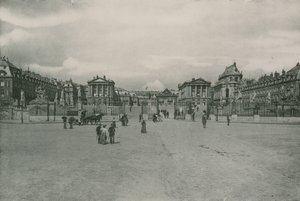 Fasad principale, frontvy (fotogravyr) av French Photographer
