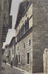 Figeac, hus från 1200-talet (Rue Hortabadial) av French Photographer