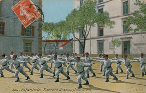 Franskt infanteri motionerar, vykort skickat 1913. av French Photographer