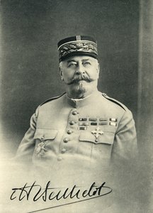 General Henri Berthelot (1861-1931), 1900-talet (foto) av French Photographer