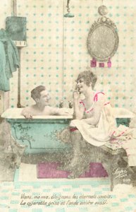 Flicka, röker, pratar med mannen i badet av French Photographer