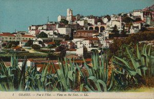 Grasse: Utsikt mot öster (färgfoto) av French Photographer