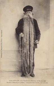 Man med extremt långt skägg av French Photographer