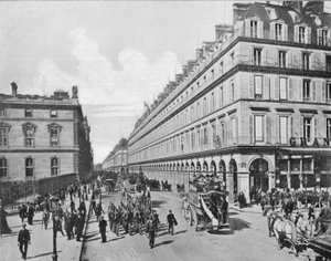 Paris - Rue de Rivoli (s/v foto) av French Photographer
