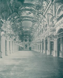 Paris: The Ball-Room, Hotel de Ville (s/v foto) av French Photographer