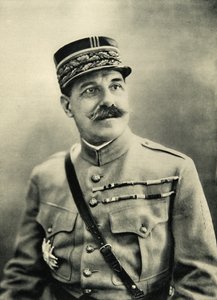 Porträtt av general Pierre Emile Berdoulat (1861-1930), 1900-talet (foto) av French Photographer